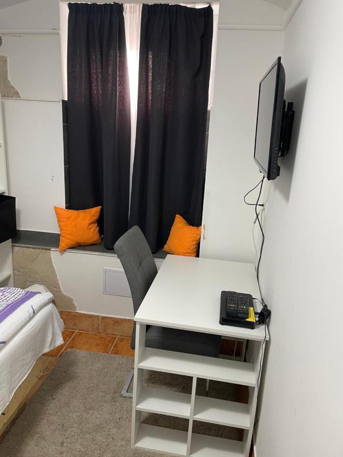 Centrum Wellness Hostel Debrecen Eksteriør billede