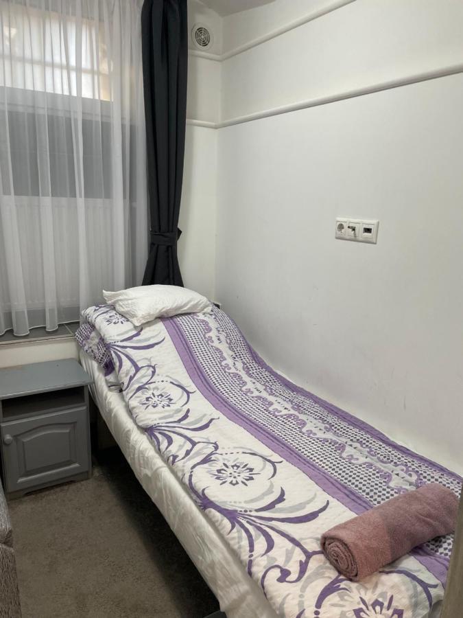 Centrum Wellness Hostel Debrecen Eksteriør billede