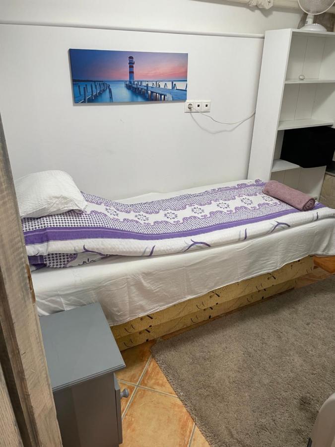 Centrum Wellness Hostel Debrecen Eksteriør billede