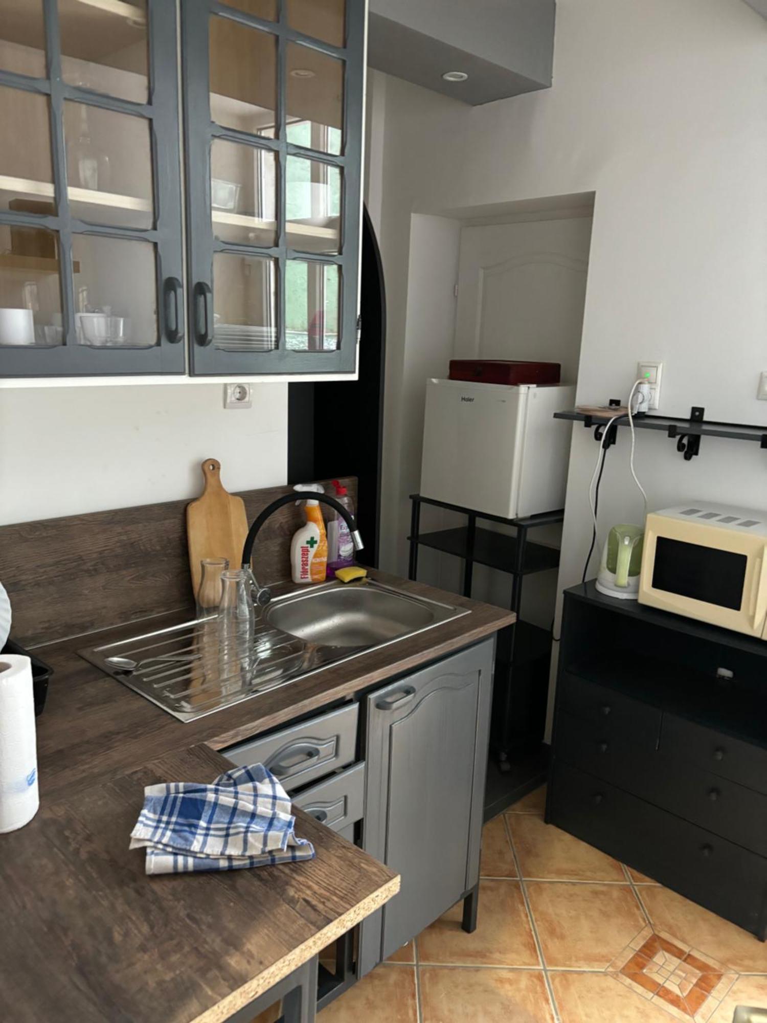 Centrum Wellness Hostel Debrecen Eksteriør billede